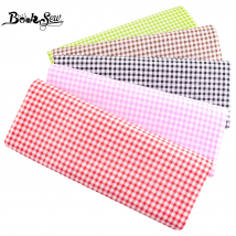 Rosa und weiß karierter Baumwollstoff zum Nähen von Steppdecken, Puppenzubehör, Material, Patchwork-Stoff im Meterware, dünn