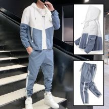2025 Tuta da uomo Pantaloni da jogging casual Abbigliamento sportivo con cappuccio Giacche e pantaloni Set da 2 pezzi Tuta sportiva da corsa Hip Hop