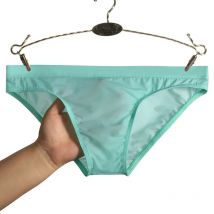 Sommer Eis Seide Mann Solide Transparente Niedrigen Taille Unterwäsche Nahtlose Atmungsaktive Soft Enge Thin Mode Yong Männlichen U Konvexen Breifs