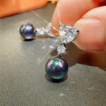 Huitan beschichtete simulierte Perlenohrringe für Frauen, modernes Modedesign, luxuriöse weibliche Ohrringe, Hochzeit, Verlobung, Party, Schmuck