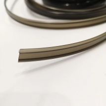 Gonna a forma di T nera da 3 mm Cavo in fibra ottica con bagliore laterale con gonna Pinna laterale Nastro interno PMMA Illuminazione decorativa flessibile per auto