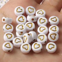 100Pcs Golden Heart Pattern Flat Round Acrylic Beads Spacer for DIY Jewelry Making Women & Children Bracelet Necklace