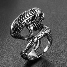 Vintage Alien Predator Finger Ring für Männer Und Frauen Kühle 316L Edelstahl Biker Ring Punk Gothic Alien Schädel Ring großhandel