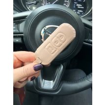 Leather Car Key Cases For Mazda 2 3 5 6 CX5 CX7 CX9 Miata MX5 Axela Atenza Keychain Protector Bag Smart Remote Fobs Shell Cover