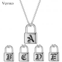 Anpassen Gravieren Vorhängeschloss Brief Halsketten für Frauen Edelstahl Initial A-Z Schloss Anhänger Dame Tragen Geschenke Schmuck Großhandel