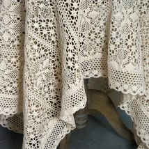 Crocheted Handmade Rectangular Tablecloth Lace Hollow-out Square Round Table Cloth Dining Tea Table Covers Party Wedding Decor