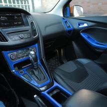 EIN Wenig Ändern Auto Chrome Lenkrad Trim Innen Tür Griff Schüssel Box Air Vent Abdeckung Aufkleber für Ford Focus 3 4 MK3 MK4