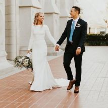 Angepasst Lange Ärmel Muslimischen Arabisch Brautkleider Frau Elegante Korea Plus Größe Weiche Satin