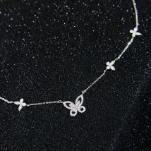 QTT Nette Exquisite Schmetterling Halsband Halskette Schillernde Anhänger Halskette Silber Farbe Hochzeit Partei Schmuck Für Damen Geschenk