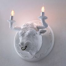Kreatywna lampa ścienna z żywicy z głową byka Nordic Living Room Wall Decor Animal Wall Light Dining Room Bedroom Designer Cattle Head Lamp