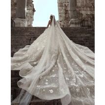 Luxus Perlen Hochzeit Schleier Arabisch Perlen Steine Braut Schleier Floral Kathedrale Elfenbein Schleier Lange Ohne Kamm
