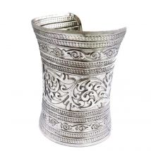 Vintage Alloy Wide Cuff Bracelet for Women Men Gypsy Tibetan Ethnic Big Arm Bracelets Indian Afghan Turkish Jewelry Accessories