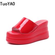 Frauen Hausschuhe Weibliche Schuhe Gummi Strand Hausschuhe Für Frauen Damen Hohe Plattform Flip-Flops Rot Rutschen Neue Sommer Schuhe Frau