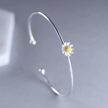 Buyee 925 Sterling Silver Flower Bangle Chrysanthemum Daisy Adjustable Open Hypoallergenic Fine Jewelry for Women Fashion Gift