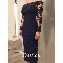 Mantel/Spalte Mutter der Braut Kleid Elegante Off Schulter Tee-Länge Spitze Satin Lange Hülse mit