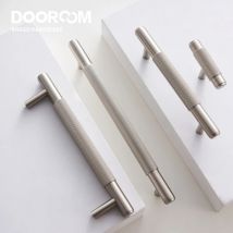 Dooroom Mosiężne uchwyty meblowe Nikiel szczotkowany Srebrne ciągnie Szafa Komoda Szafka Szuflada Gałki bez odcisków palców