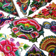 1Pc Blume Patches Rose Stickerei Eisen Auf Bekleidung Kleidung DIY Zubehör Stoff Applique Aufkleber Chinesischen Stil