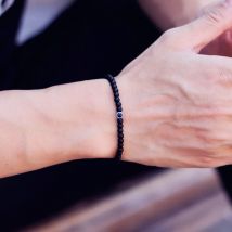 Minimalistisches Türkei-Böse Augen-Armband für Herren, kleines Perlenarmband, 4 mm Handzubehör für Hombre, natürliches Hämatit-elastisches Armband