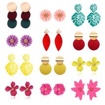 Mode Große Blatt Blume Daisy Drop Ohrringe für Frauen Spray Geometrische Metall Aussage Runde Ohr Party Schmuck Neue Jahr Geschenk