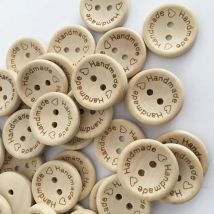 100 Stück 15/20/25 mm Schnitzerei, handgefertigt mit Liebe, Holzknöpfe, flache Rückseite, 2 Löcher, Holzknöpfe, Nähwerkzeuge, DIY, Sammelalbum, Basteln