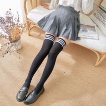 1 paar Streifen Strümpfe Mädchen koreanische japanischen kawaii lolita Socken Casual Oberschenkel Hohe Socken Frauen Lange Socken