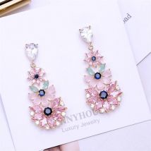 Fashion Bohemia Fancy Pink Crystal Flower Dangle Earrings for Women Luxury Silver Color Drops Earrings Rococo Style Jewelry
