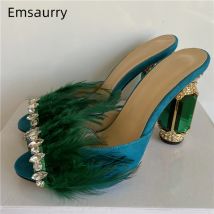 Jeweled Kristall Feder High Heel Sandalen Frauen Luxus Strass Diamant Ferse Peep Toe Wildleder