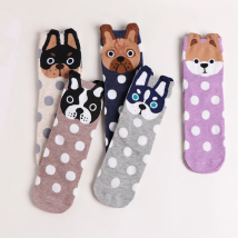 Mode Cartoon Socken Hund Katze Frauen Fußabdrücke 3D Tiere Stil Warme Muply Nette Baumwolle Socken Dame Boden Socken für Weibliche Sokken
