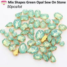 RESEN 50 Stück gemischte Formen, grüner Opal, zum Aufnähen von Steinen mit goldener Unterseite, Krallenharz-Strasssteine, DIY-Bekleidungszubehör