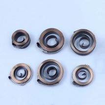 1 Stück, 0,6–1,5 Dicke, 6–25 mm Breite, 680–1800 mm Länge, Spirale, flache Drahtspule, Torsionsfeder, Zugfedern mit konstanter Kraft