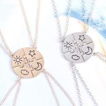 4-piece Set Of "best Friend Forever" Friendship Necklace Men And Women Fashion Sun Star Moon Cloud Stitching Round Pendant Gift
