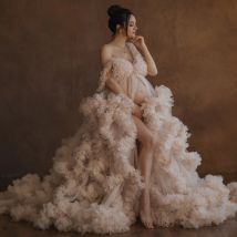 Sukienki ciążowe do sesji zdjęciowych, luksusowe falbany, rozcięcia, rozmiary plus size, sukienki na baby shower, zwiewne sukienki z empire waist, szaty, tiulowe narzutki, możliwość personalizacji.