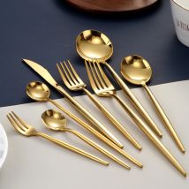 Set di posate in oro forchette cucchiai coltelli stoviglie Set di posate in acciaio Set di stoviglie in acciaio inossidabile cucchiaio coltello forchetta Logo personalizzato