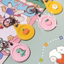 Niedlicher Lederschutz-Schlüsselanhänger für AirTags Cover Girl Boy Schlüsselanhänger Anti-Kratzer Anti-Fall-Ledertasche Kawaii für Air Tags