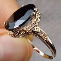 Huitan Heißer Verkauf Jahrestag Ring für Frauen 2021 Trendy Schmuck Romantische Geschnitzte Muster Design Vielseitige Weibliche Finger-ringe Groß