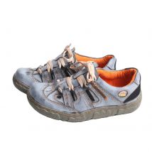 2024 neue Mode Schönheit Frauen Leder Freizeit Low Top flache britische Board Schuhe