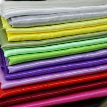 Meterware, weißes, schwarzes, schlichtes Satinmaterial für Kleidung, Futter, Geschenk, DIY-Schal, seidiger Charmeuse-Stoff