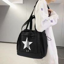 Modische Umhängetasche für Damen mit großer Kapazität, Stern-Grafik, Kordelzug-Design, Schultertasche, lässiger Stil, tägliche Pendlertasche
