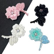 1PC Perlen-Blumen-Patch, trendiges DIY-Haar-Ohrring-Kleidertaschen-Zubehör, modische bestickte Applikation, dekorative Verzierung