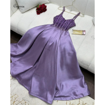 Ciynsia Maßgeschneiderte exquisite Kristall-Abendkleider in A-Linie, schwarzes formelles Anlasskleid, Spaghettiträger, Satin, lila Ballkleid