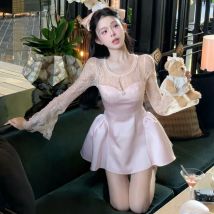 Damen Rosa Satinkleid mit Spitze Langarm Süß Schick Modisch Sexy Elegantes Design für Besondere Anlässe Party Ausgehkleidung 2025