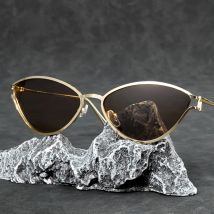 Trendige Retro-Cat-Eye-Unisex-Sonnenbrille, neue vielseitige dreieckige Brille im Street-Style mit kleinem Rahmen