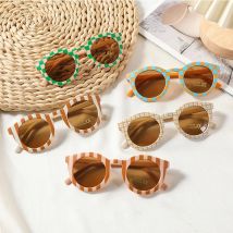 New Arrival 2-10 lat Dzieci Śliczne okrągłe okulary przeciwsłoneczne Chłopcy Dziewczynki Dziecko Lattice Outdoor Children Fashion Cat Eye White Pink Shades