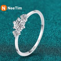 NeeTim Full D Colore Moissanite Anelli per le donne 925 Sterling Silver Lab Diamante Anello di fidanzamento per matrimonio Fascia di gioielli Pietra preziosa GRA