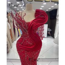 Dubai glänzende Kristall Strass Abend Hochzeits kleid rote Quasten Meerjungfrau formelle Party kleid arabische Frau Abschluss ball Roben de Soiree