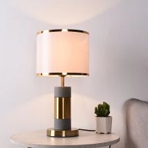 Neue Mode Stoff Dekoration Bettkopf Tisch lampe Gold Eisen Luxus europäischen Stil Studie Schlafzimmer Lampe mit Schalter Schreibtisch lampe