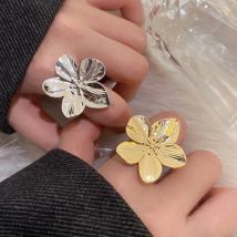 LATS 2024 Neue Blume Ring für Frauen Einfache Temperament Party Mode Trendy Charme Wasserdicht Schmuck Geschenke Großhandel