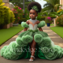 Customized Green Cute Rhinestone Flower Girl Dresses Off The Shoulder Puffy Hem Asymmetric Hem Wedding Flower Girl Dresses