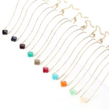 Fashion Jewelry Women' Exquisite Mini Classic Cut Gem Clover Crystal Pendant 18k Gold-plated Waterproof Stainless Steel Necklace