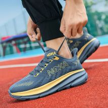 Scarpe da uomo alla moda taglie forti Scarpe da corsa alla moda con suola spessa Scarpe da ginnastica in mesh traspirante Scarpe da uomo per la corsa di maratona all'aperto